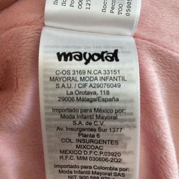 Mayoral baby girl puffer jacket designed in Spain. - Picture 11 of 11